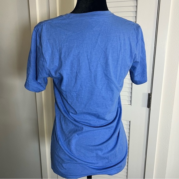 Amy Poehler Tina Fey Blue Tour Souvenir Tee T-Shirt Amy and Tina Size Small - Picture 2 of 8